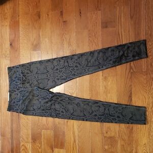 NWT leggings So Small